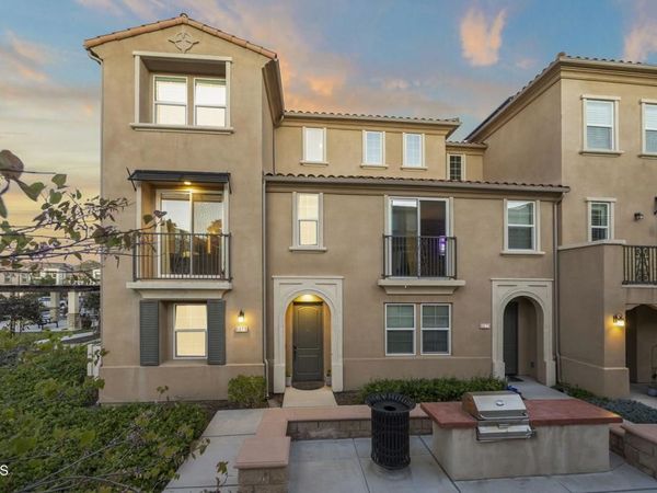 5075 Manzano Street, Camarillo, CA 93012