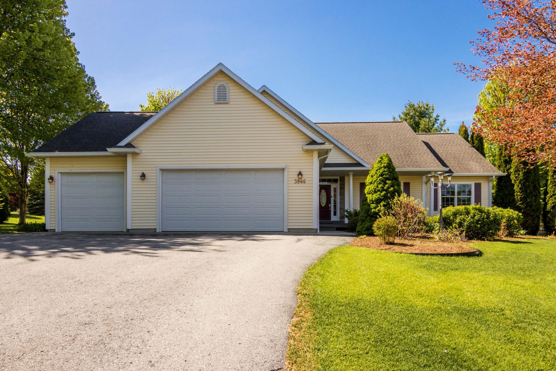 3846 Stoneridge Drive, Traverse City, MI 49684 Main Photo