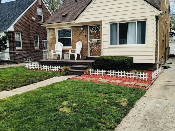 19820 Grandview Street, Detroit, MI 48219