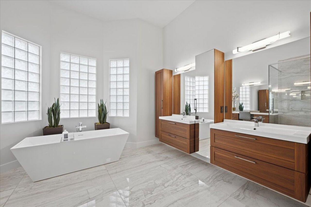 7676 Ironhorse Boulevard, West Palm Beach, FL 33412 Photo