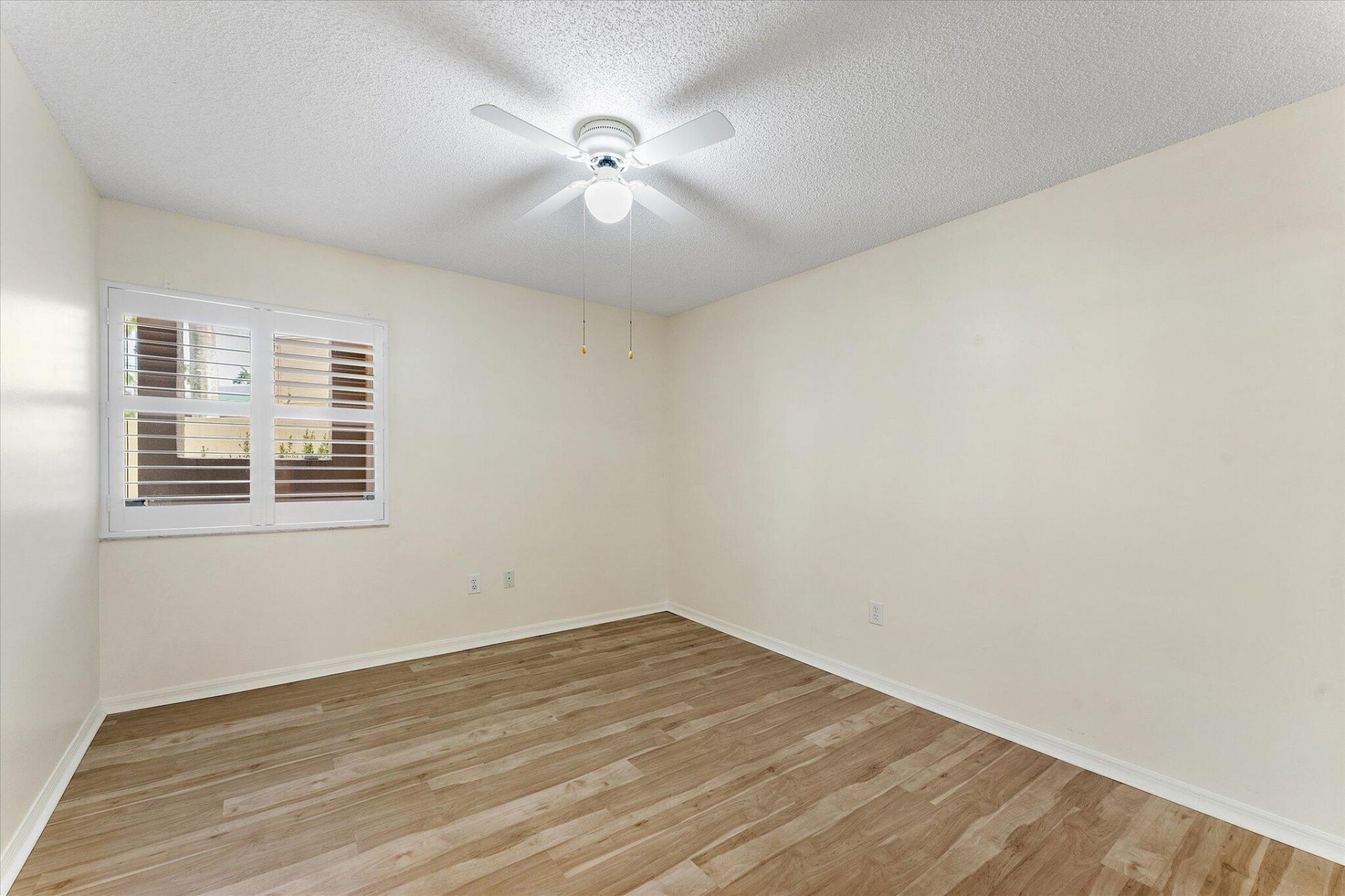 7618 Granville Drive, Unit 110-e, Tamarac, FL 33321 Photo