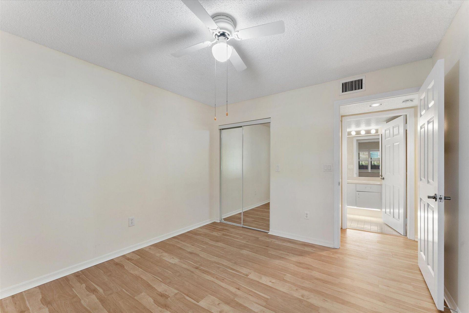 7618 Granville Drive, Unit 110-e, Tamarac, FL 33321 Photo