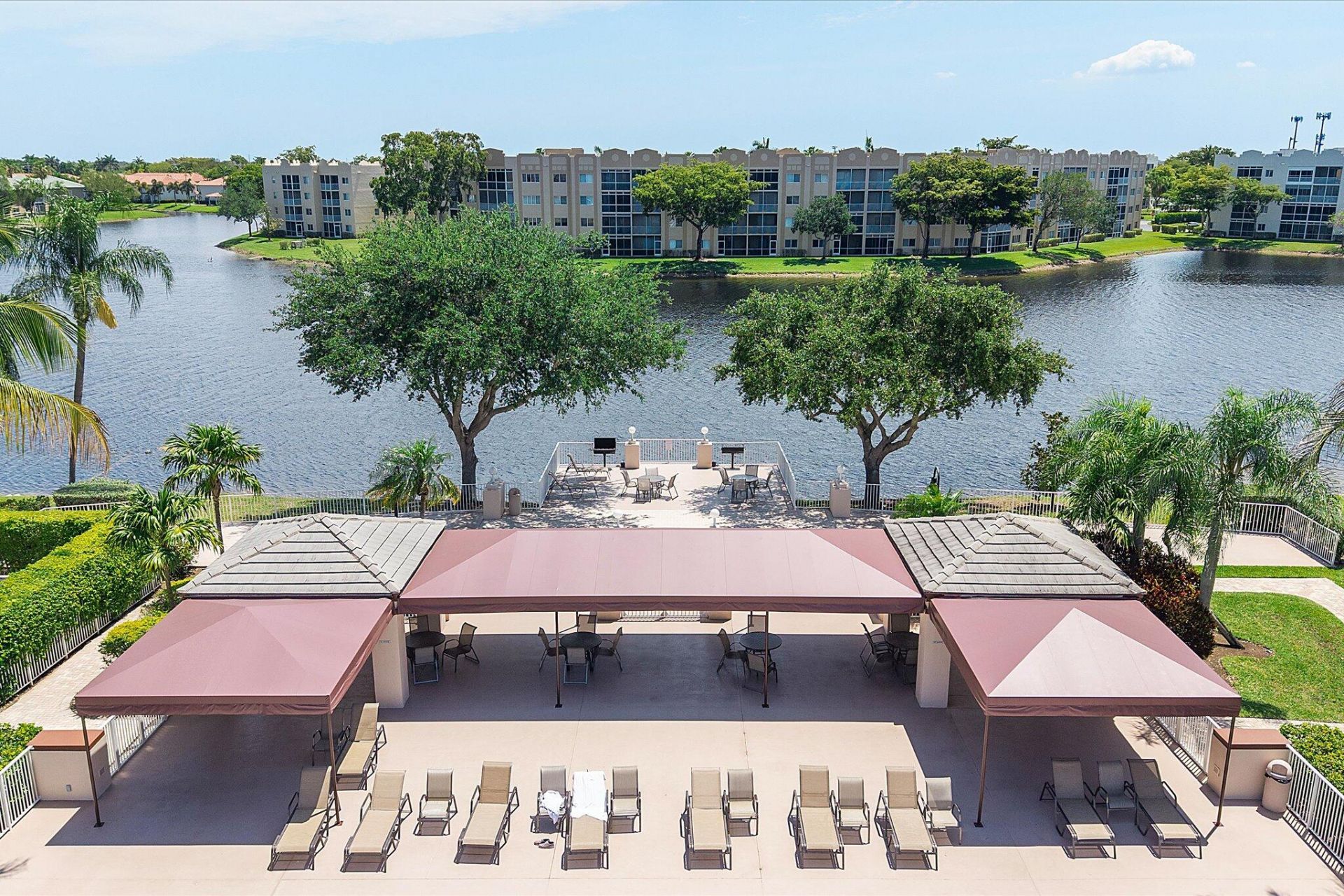 7618 Granville Drive, Unit 110-e, Tamarac, FL 33321 Photo