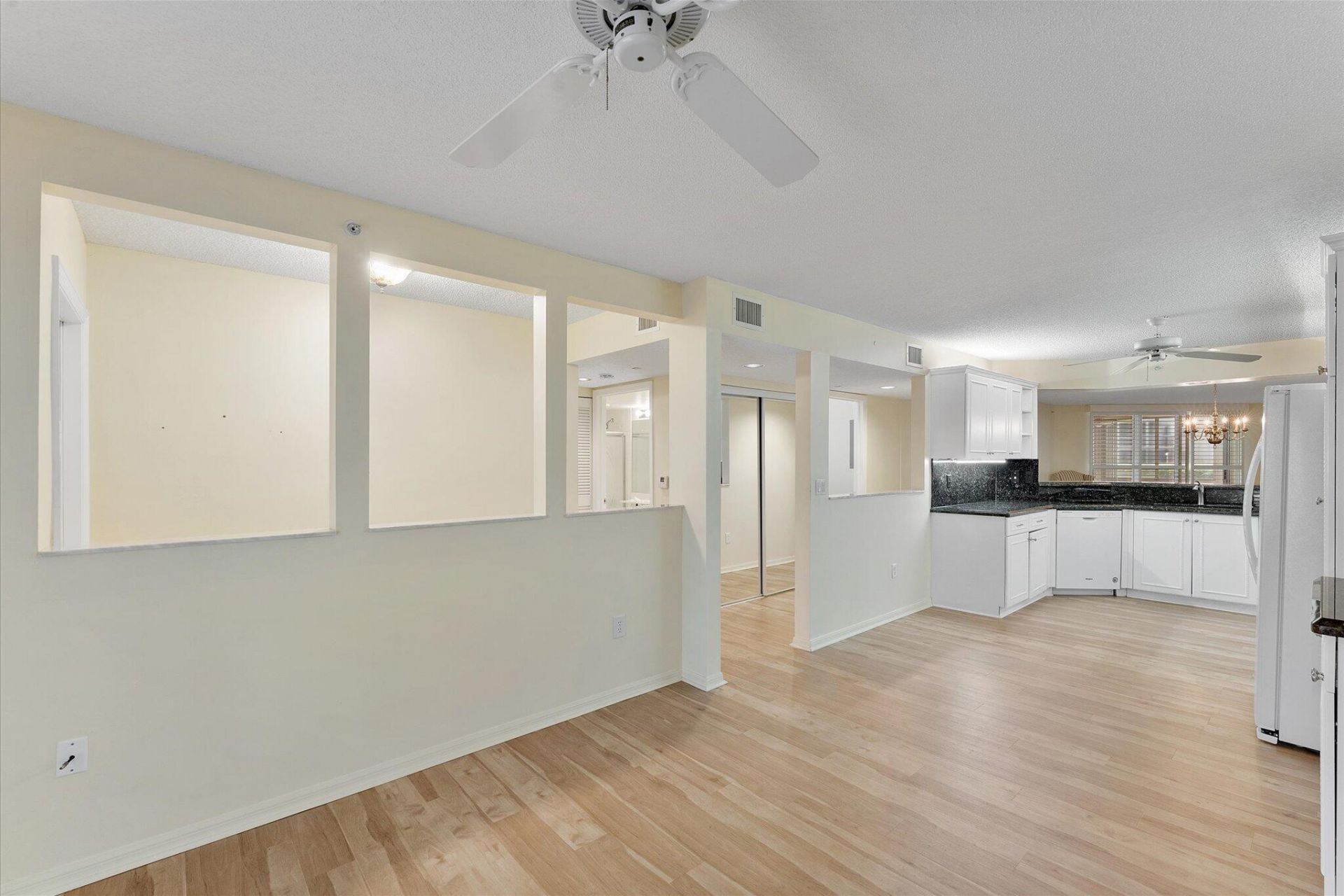 7618 Granville Drive, Unit 110-e, Tamarac, FL 33321 Photo