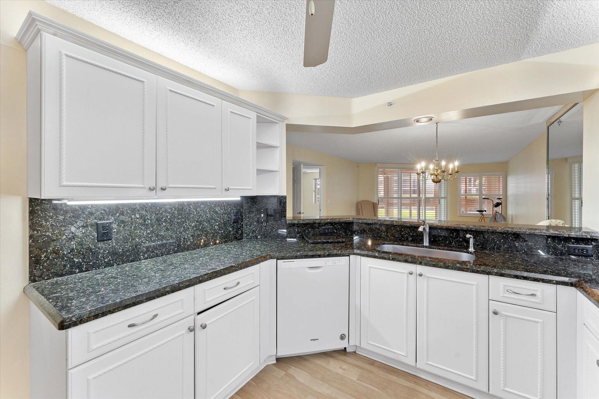7618 Granville Drive, Unit 110-e, Tamarac, FL 33321 Photo