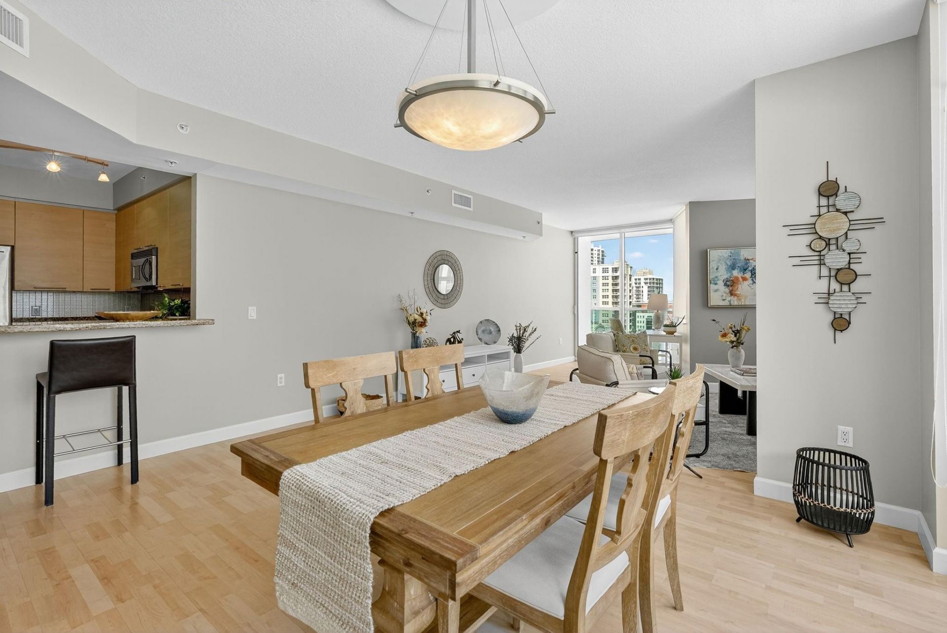 350 SE 2nd Street, Unit 1030, Fort Lauderdale, FL 33301 Photo