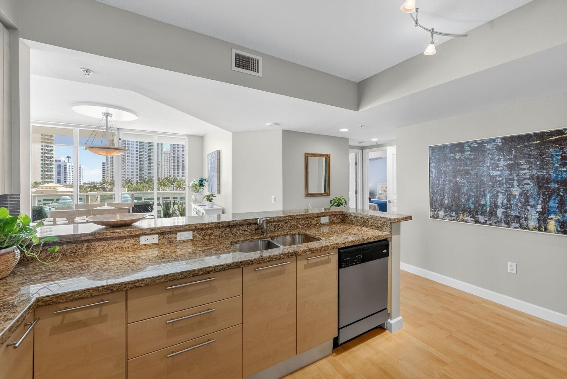 350 SE 2nd Street, Unit 1030, Fort Lauderdale, FL 33301 Photo