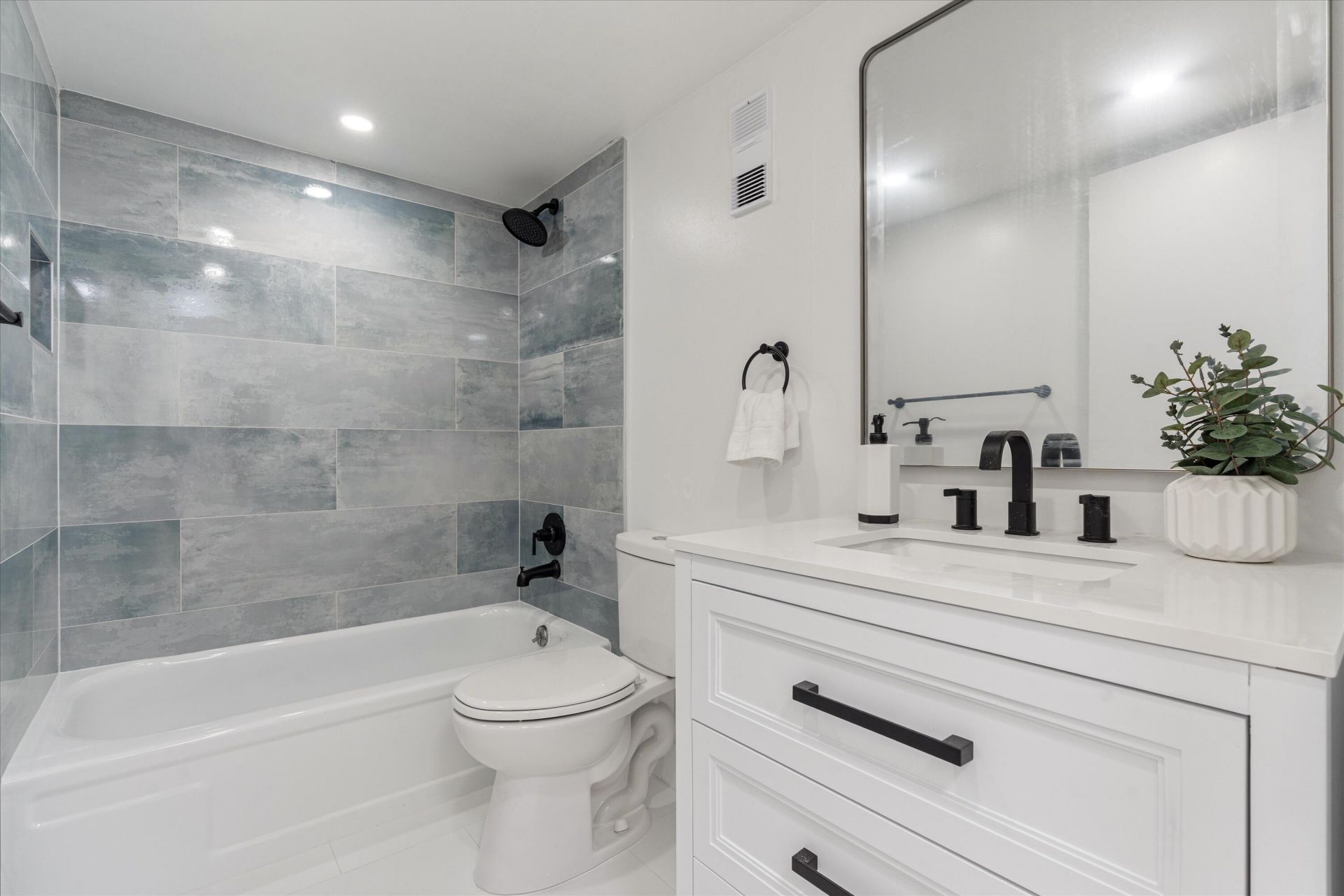 755 Dotterel Road, Unit 1307, Delray Beach, FL 33444 Photo