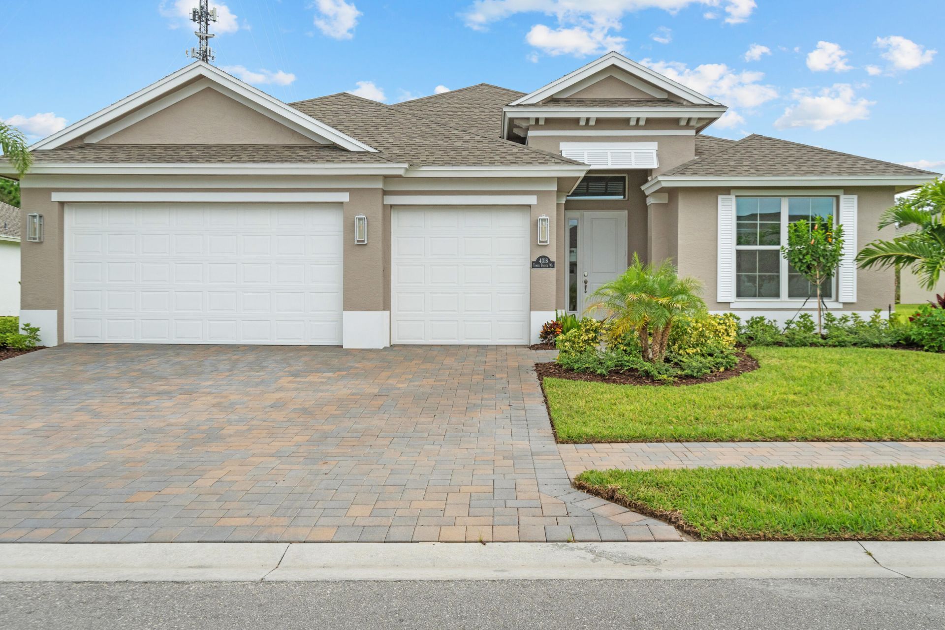 4018 Tower Pointe Way, Vero Beach, FL 32967 Main Photo