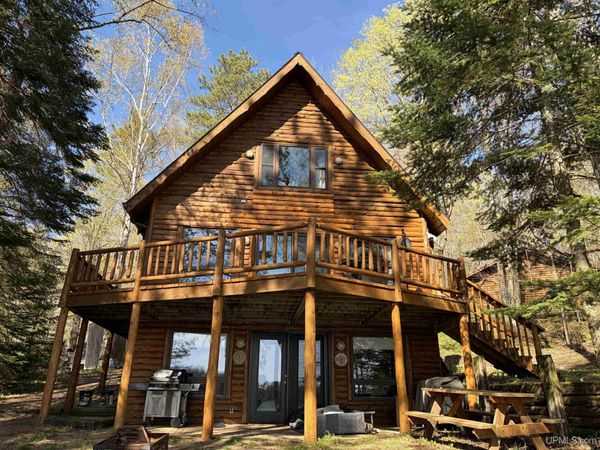 N1185 E Tie Lake Road, Munising Twp, MI 49895