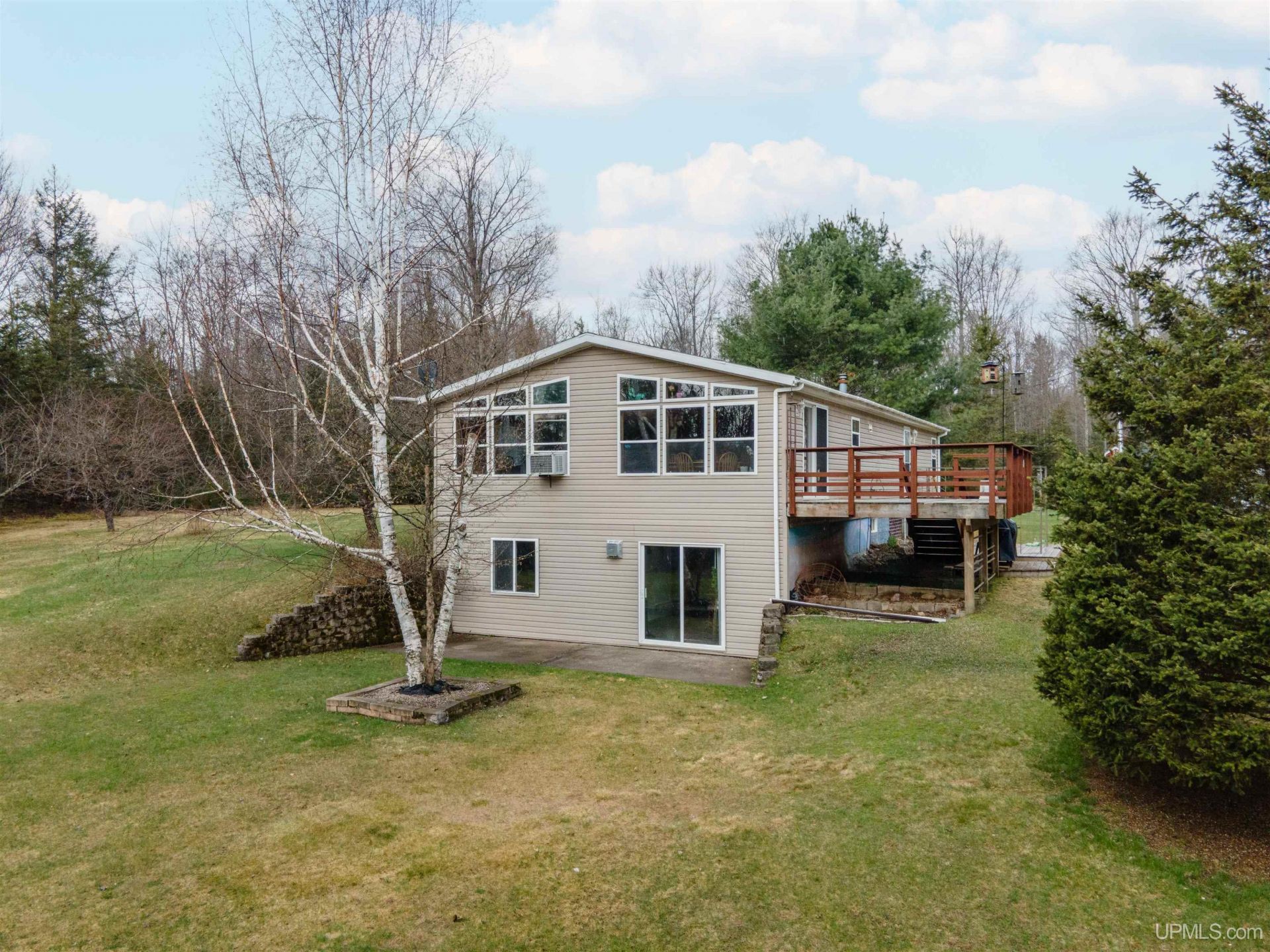 172 Soderena Road, Crystal Falls Twp, MI 49920 Main Photo