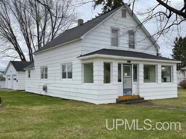1101 Harrison Avenue, Crystal Falls, MI 49920