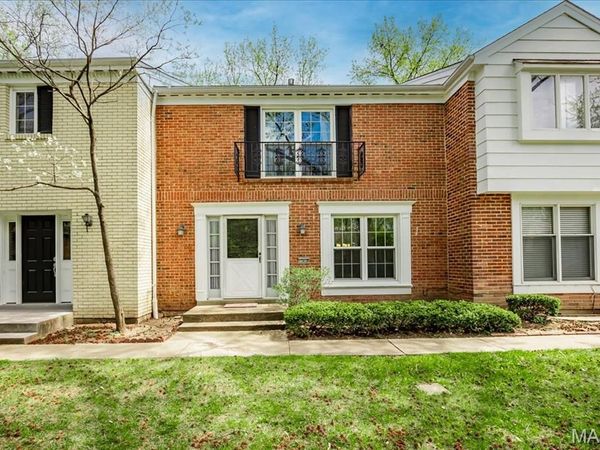 13438 Forestlac Drive, St Louis, MO 63141