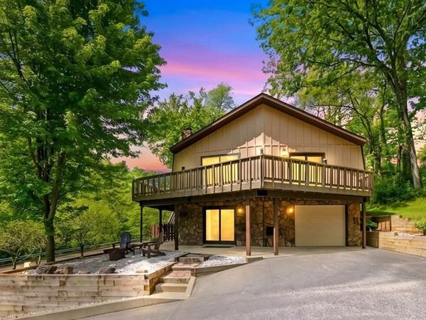 625 Pleasant Ridge Road, Fairview Heights, IL 62208