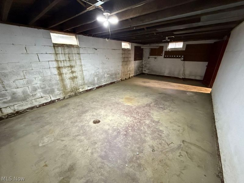 Youngstown, OH 44515 Photo 16