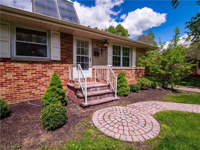 27316 Hollywood Drive , Westlake, OH 44145 Photo 4