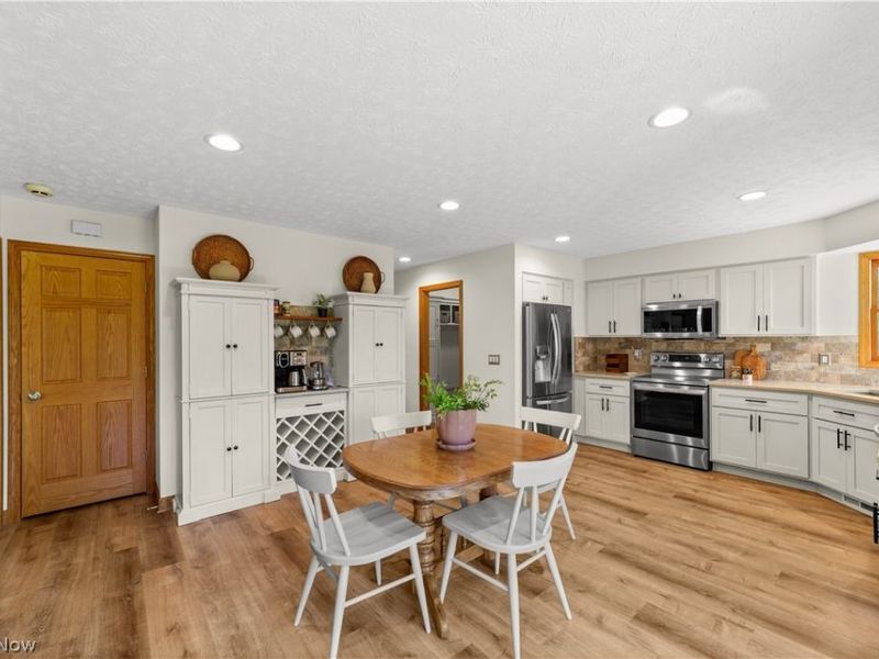 10050 Brookside Circle , North Royalton, OH 44133 Photo 15