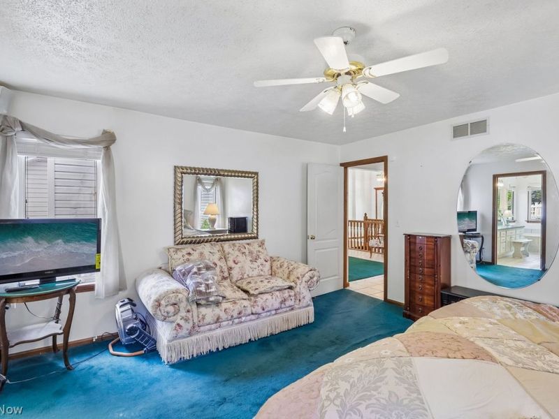6255 Highland Road , Highland Heights, OH 44143 Photo 19