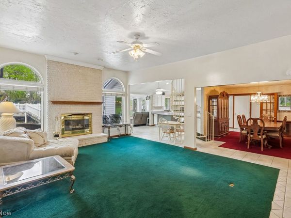 6255 Highland Road , Highland Heights, OH 44143