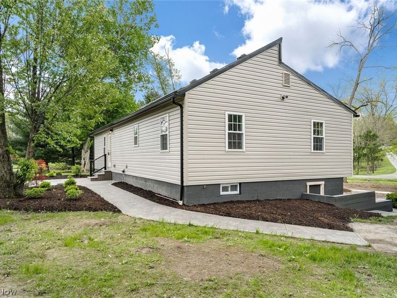 10138 W Middletown Road , Salem, OH 44460 Photo 11