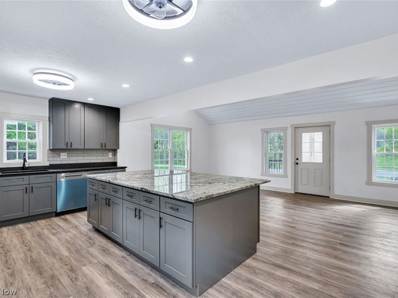 10138 W Middletown Road , Salem, OH 44460 Photo 14