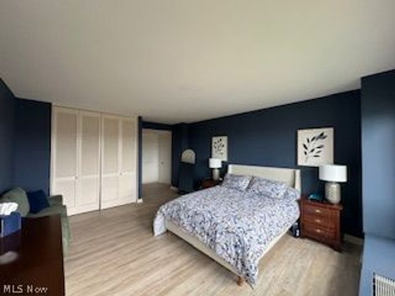 , Unit 805, Bratenahl, OH 44108 Photo 9