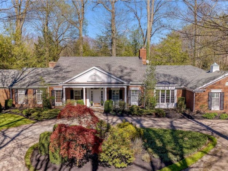 9675 Rollin Road, Waite Hill, OH 44094 Photo 4