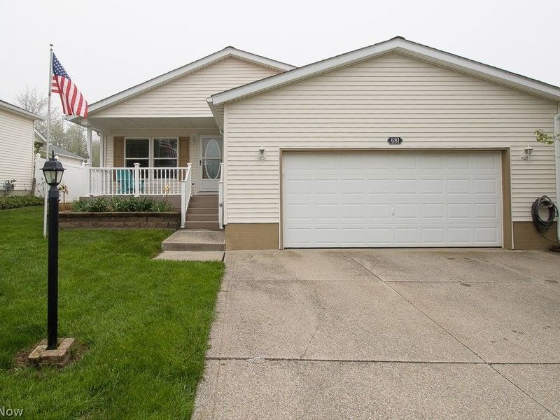 681 Woodlawn Road, Chardon, OH 44024 Photo 1