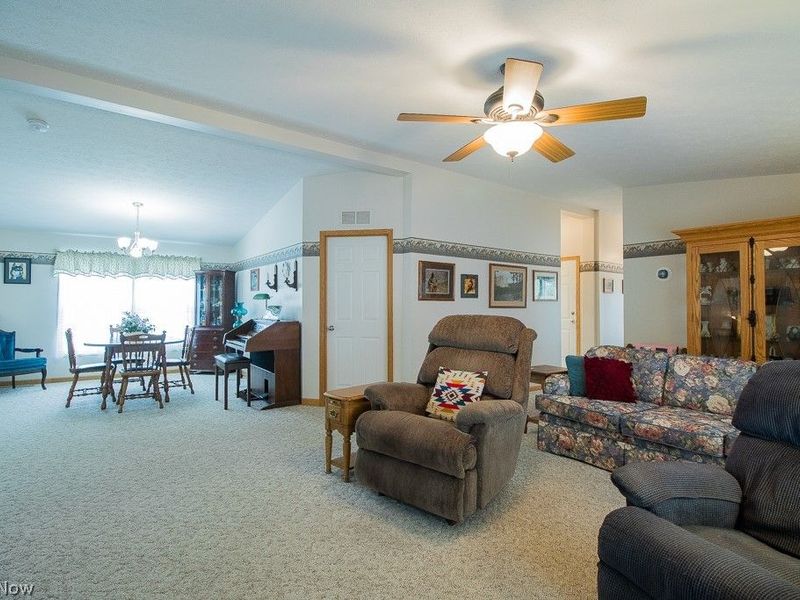681 Woodlawn Road, Chardon, OH 44024 Photo 13