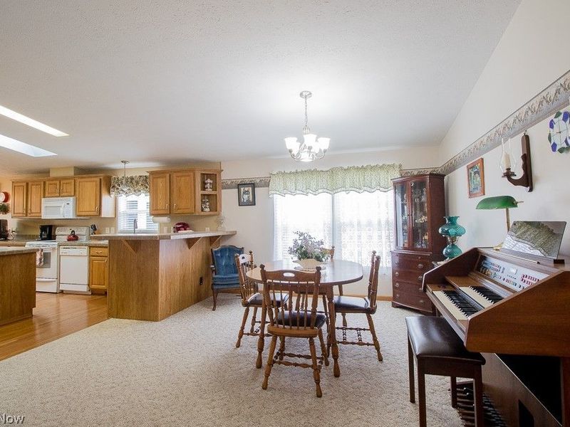 681 Woodlawn Road, Chardon, OH 44024 Photo 15