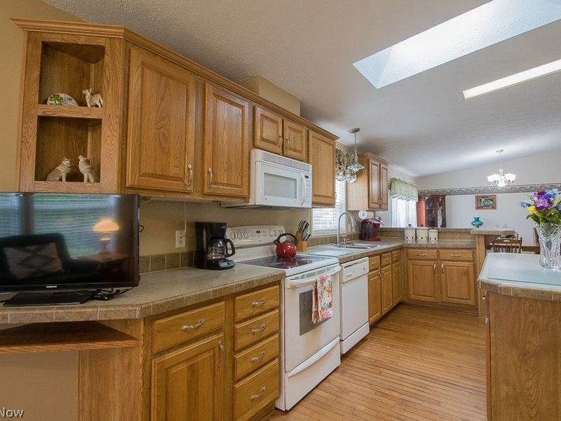 681 Woodlawn Road, Chardon, OH 44024 Photo 19