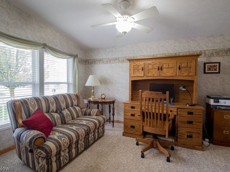 681 Woodlawn Road, Chardon, OH 44024 Photo 3