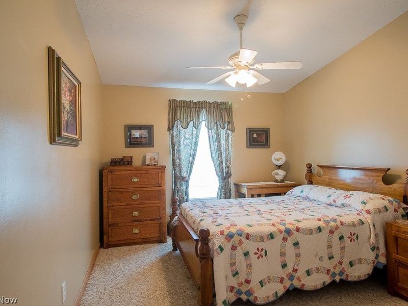 681 Woodlawn Road, Chardon, OH 44024 Photo 7