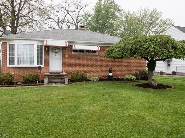 668 E 315th Street , Willowick, OH 44095