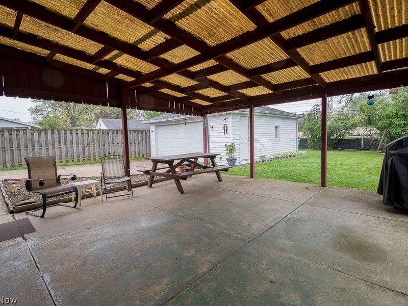 668 E 315th Street, Willowick, OH 44095 Photo 23