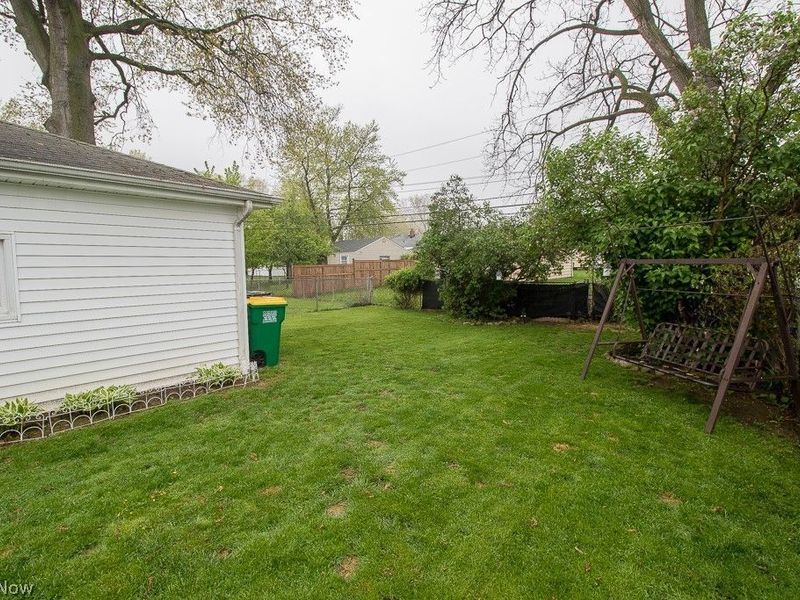 668 E 315th Street, Willowick, OH 44095 Photo 25