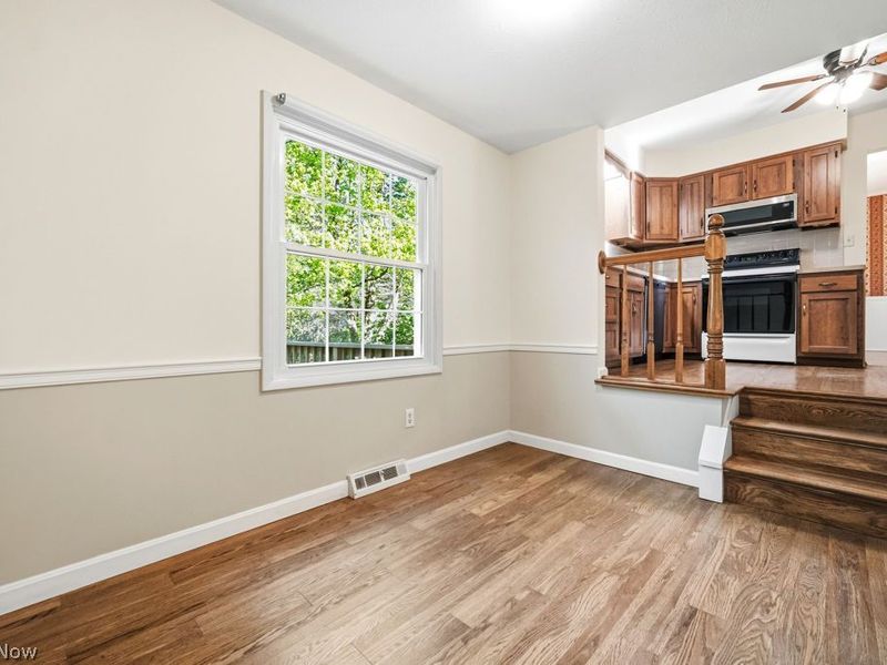 8337 Vera Drive , Brecksville, OH 44141 Photo 12