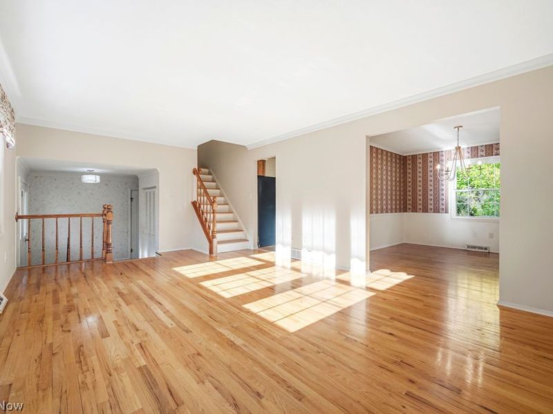 8337 Vera Drive , Brecksville, OH 44141 Photo 4
