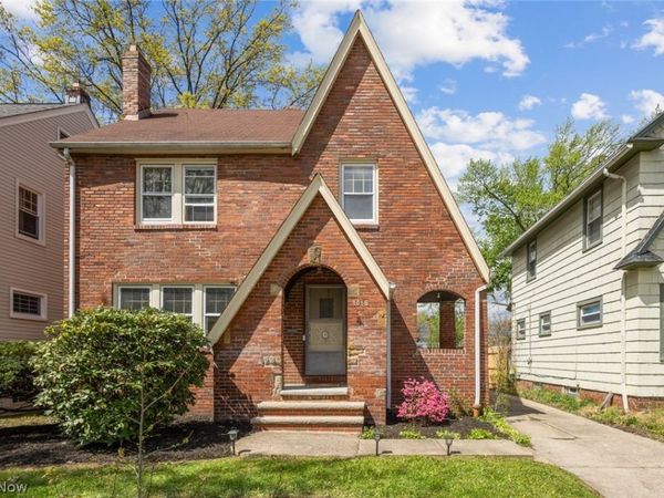 1016 Pembrook Road , Cleveland Heights, OH 44121