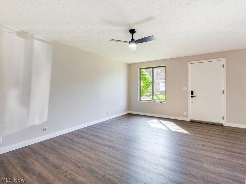 1651 Mentor Avenue, Unit 3404, Painesville, OH 44077 Photo 10