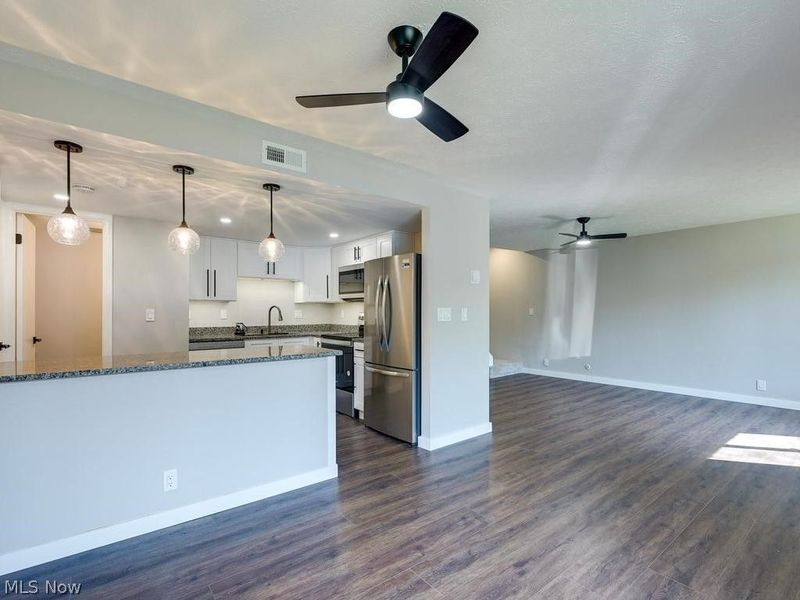 1651 Mentor Avenue, Unit 3404, Painesville, OH 44077 Photo 13