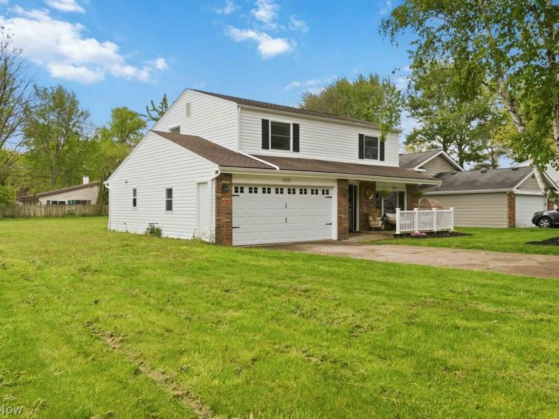 26797 Redwood Drive, Olmsted Falls, OH 44138 Photo 3