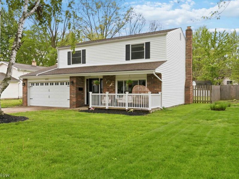 26797 Redwood Drive, Olmsted Falls, OH 44138 Photo 4