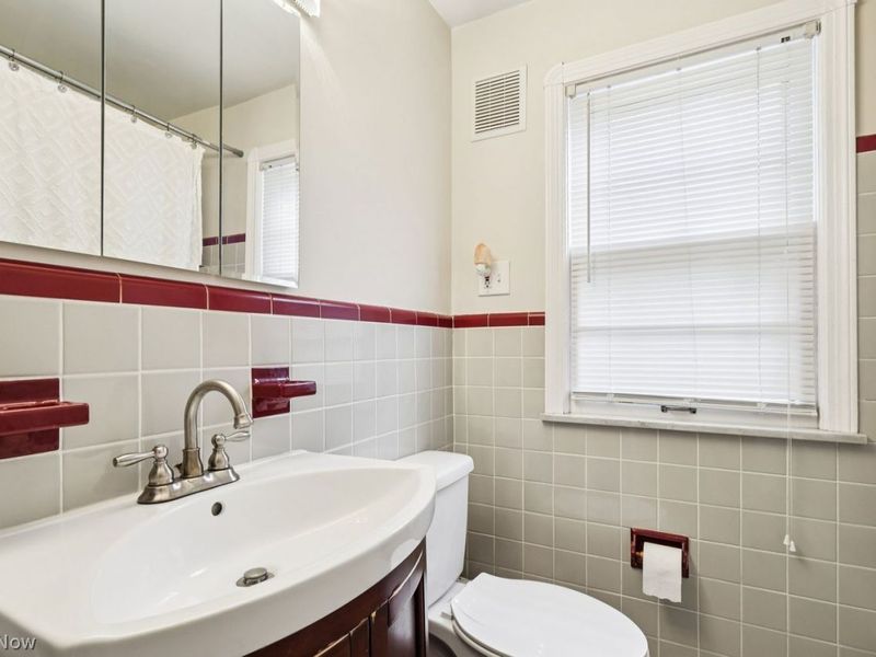 4318 Bluestone Road , Cleveland, OH 44121 Photo 35