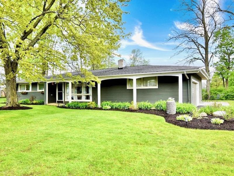 5331 Chickadee Lane , Lyndhurst, OH 44124 Photo 2