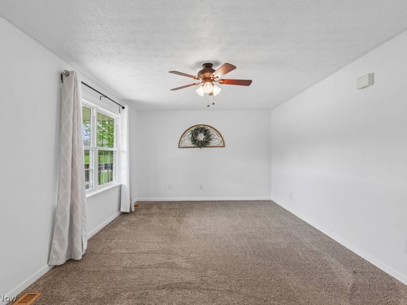 8965 Corbett Road , Diamond, OH 44412 Photo 2
