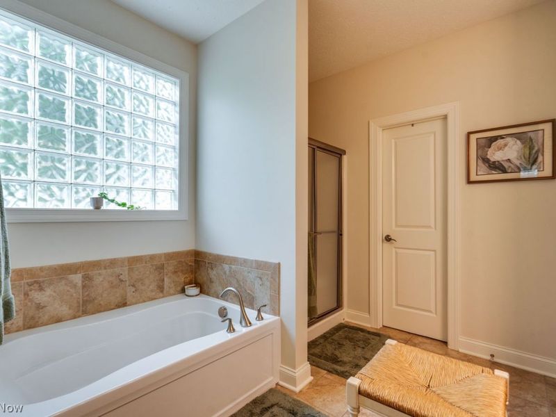 4457 Forest Lake Court, Stow, OH 44224 Photo 18