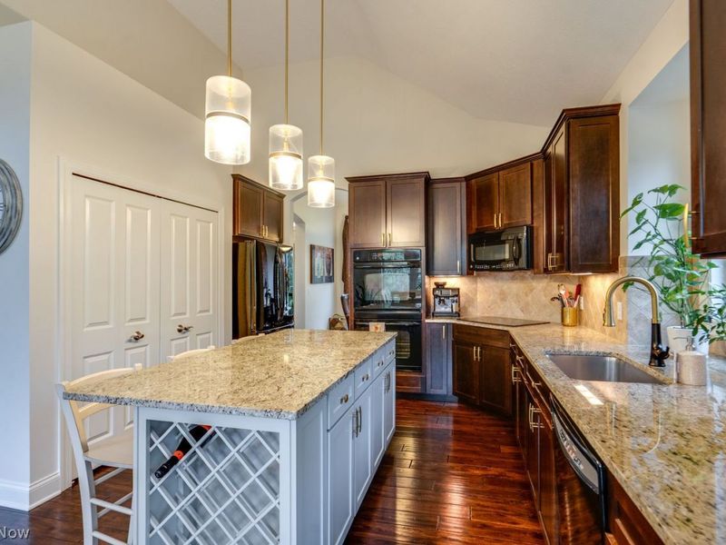 4457 Forest Lake Court, Stow, OH 44224 Photo 9