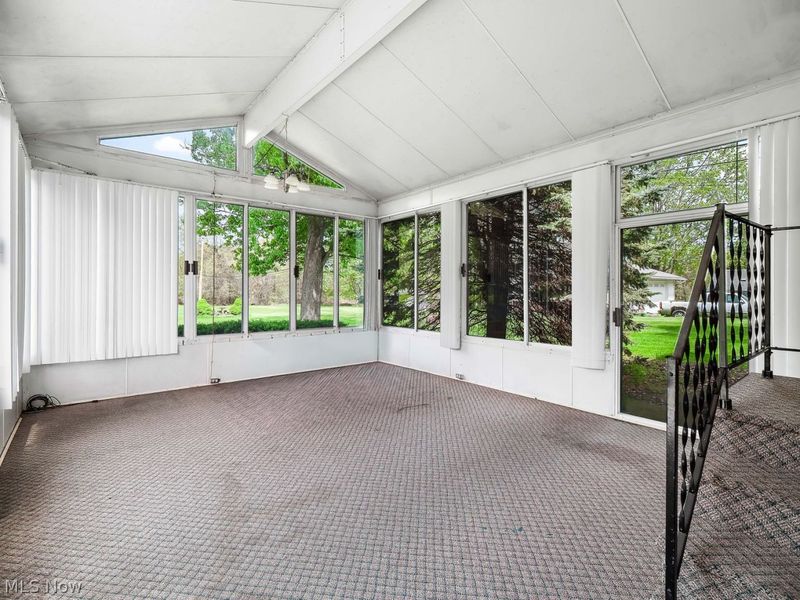 7096 Pearl Road, Middleburg Heights, OH 44130 Photo 12