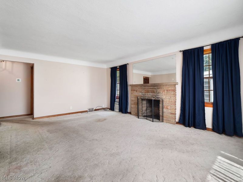 7096 Pearl Road, Middleburg Heights, OH 44130 Photo 15